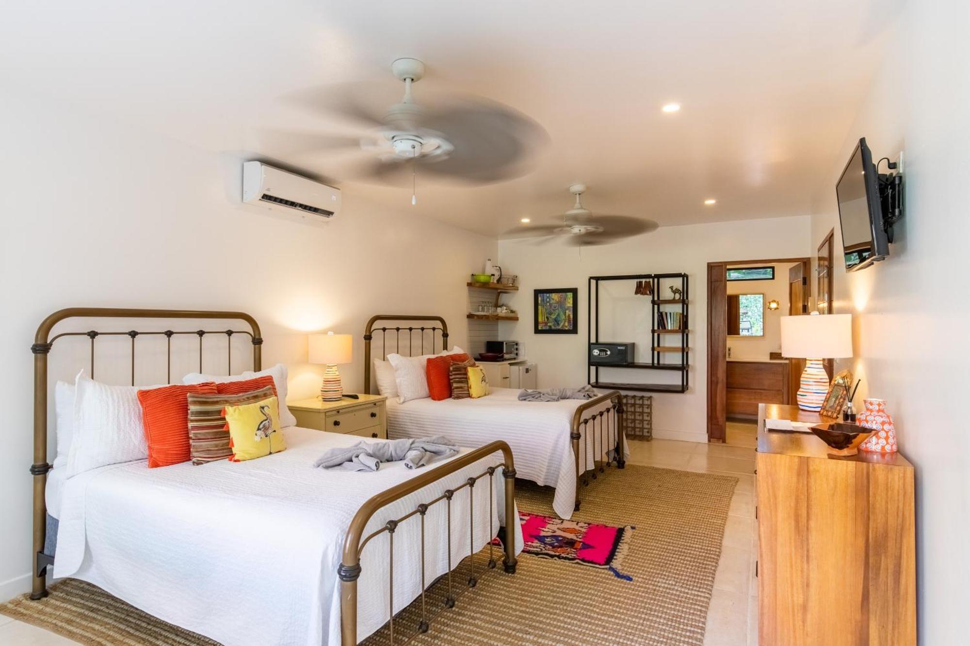 Casa Vitality Bed And Breakfast - Playa Guiones, Nosara - 4 Minute Walk To The Beach Экстерьер фото